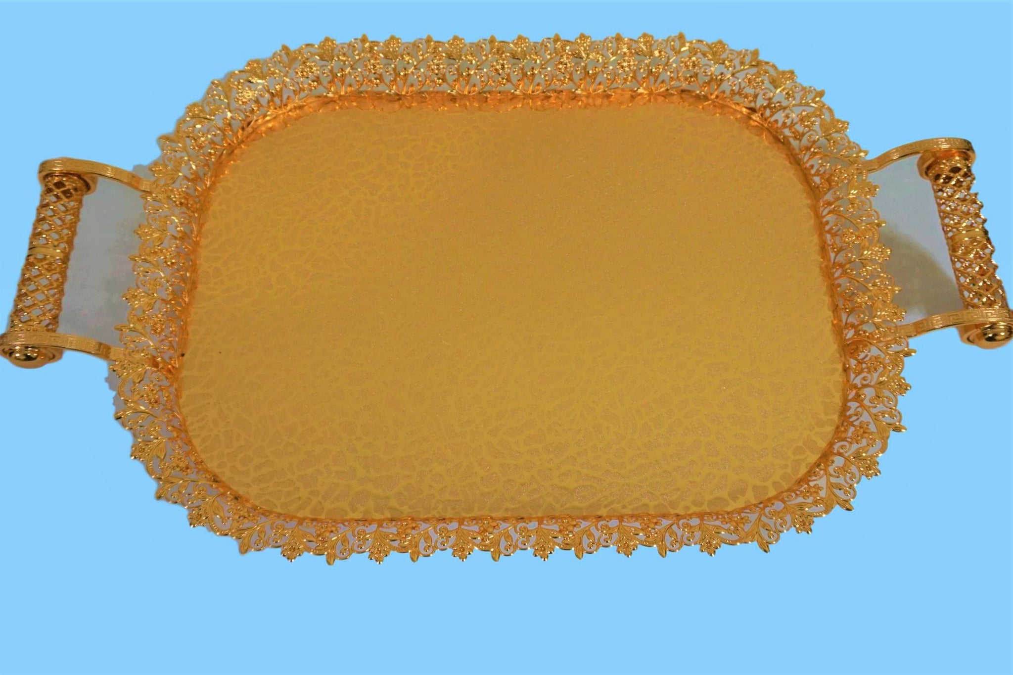 SNJ-X013 : Stylish collection  - Medium Gold Plated Single Tray Rectangle Shape